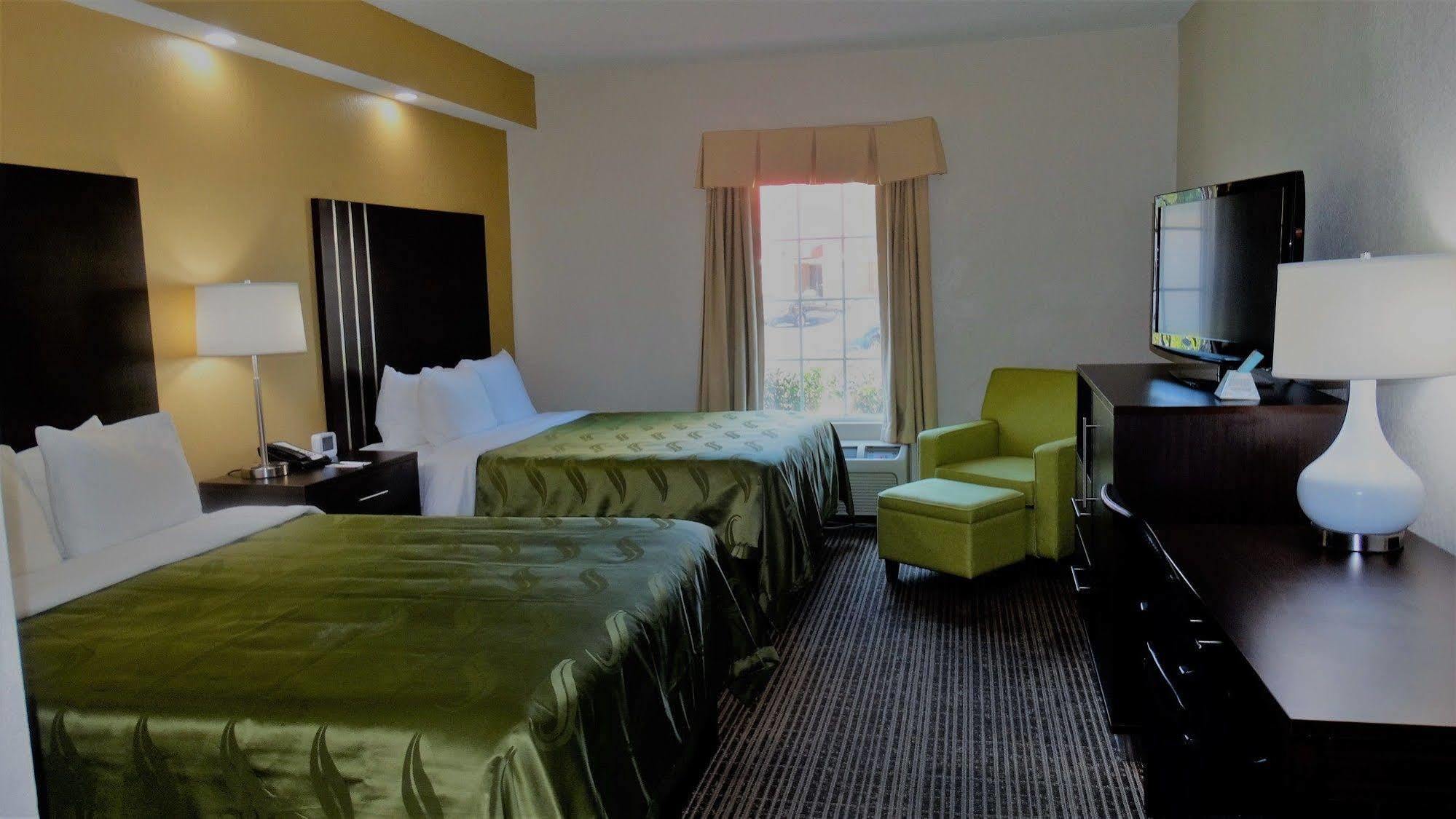 Quality Inn Pooler - Savannah I-95 Экстерьер фото
