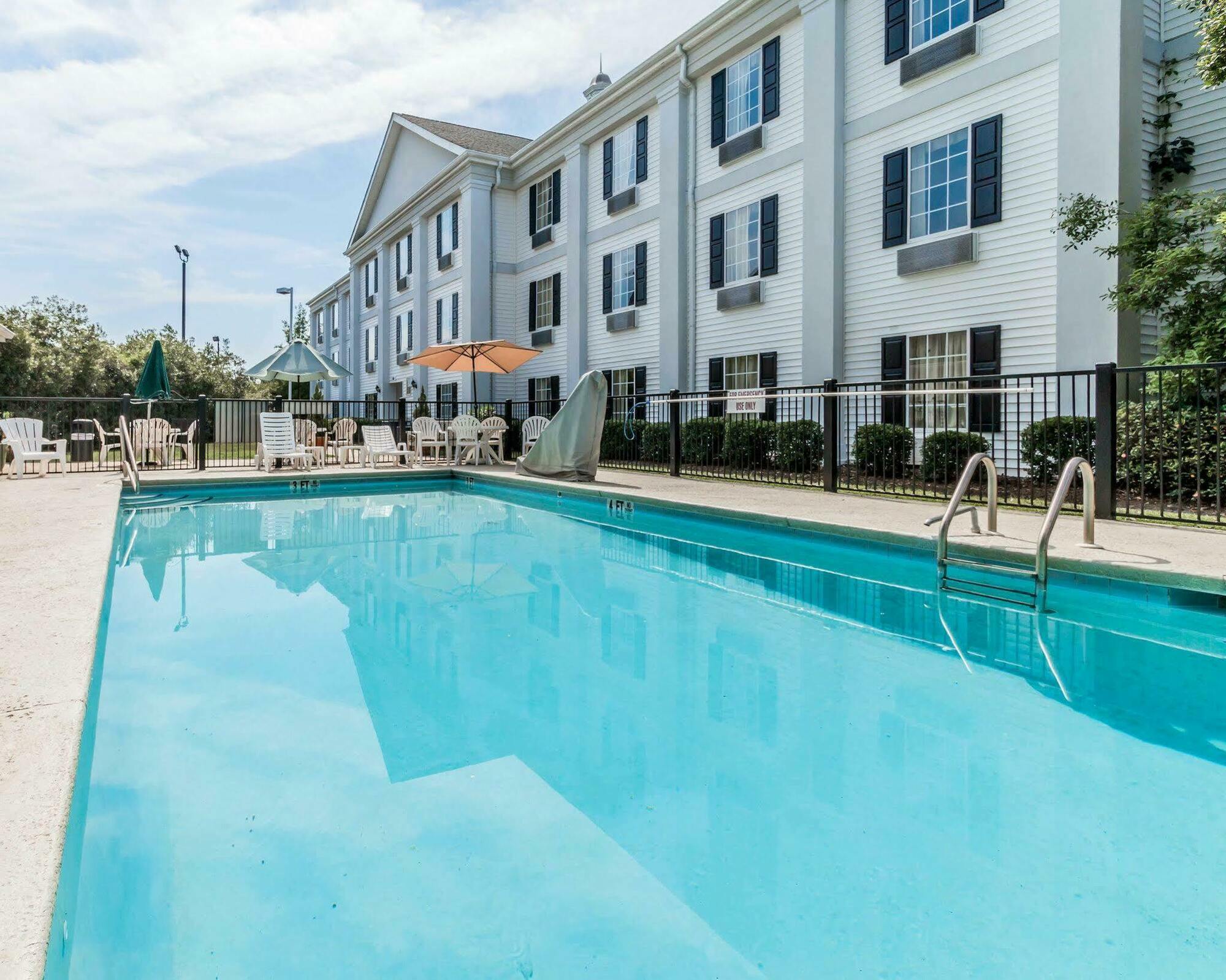 Quality Inn Pooler - Savannah I-95 Экстерьер фото